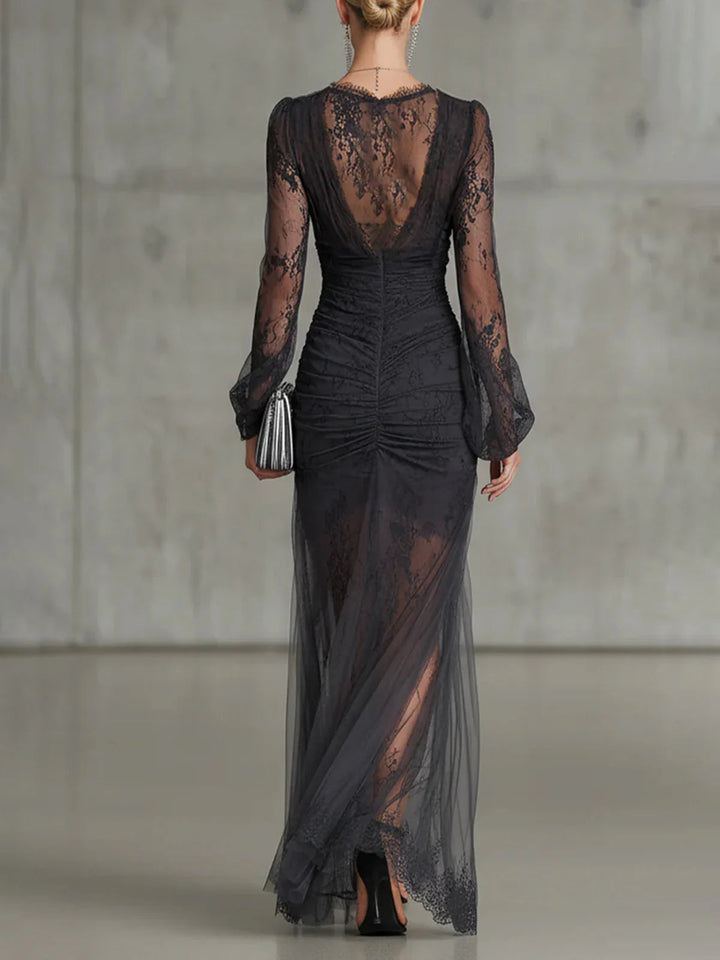 Elsie | Maxi dress ruffled in dark gray lace