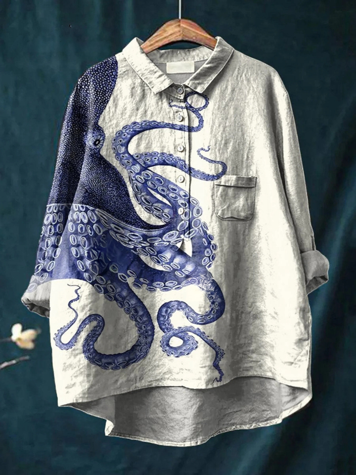 Lotte | Casual t-shirt with octopus tentacle art