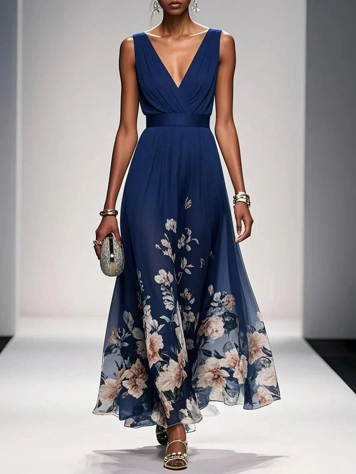 Zoe | Maxi dress made of chiffon with flowers light blue and V-neck