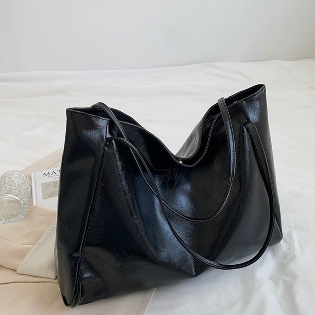 Zoe | Shiny leather bag