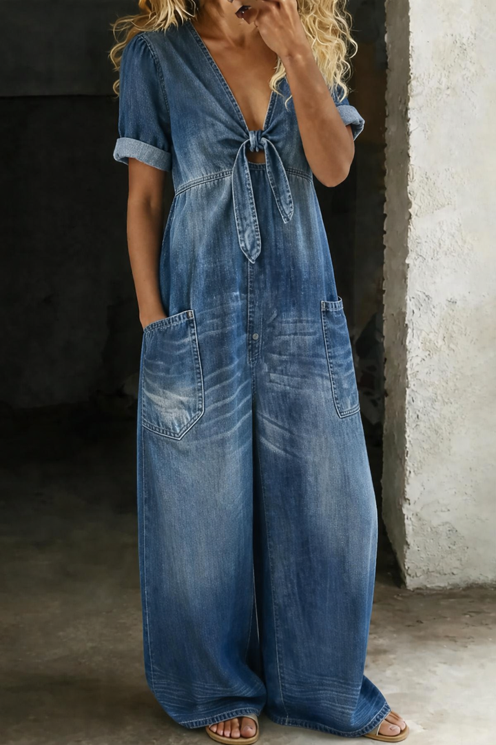 Matilda - Short Sleeve Jumpsuit with V-Neck