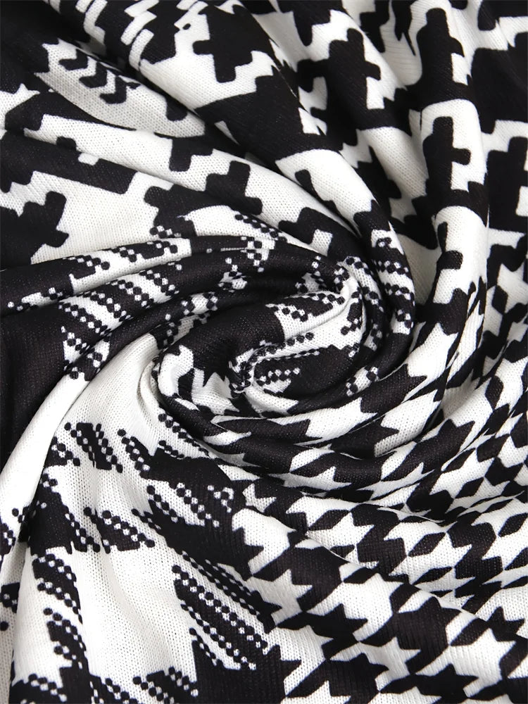 Georgia | Sleek Geo-Print Cardigan