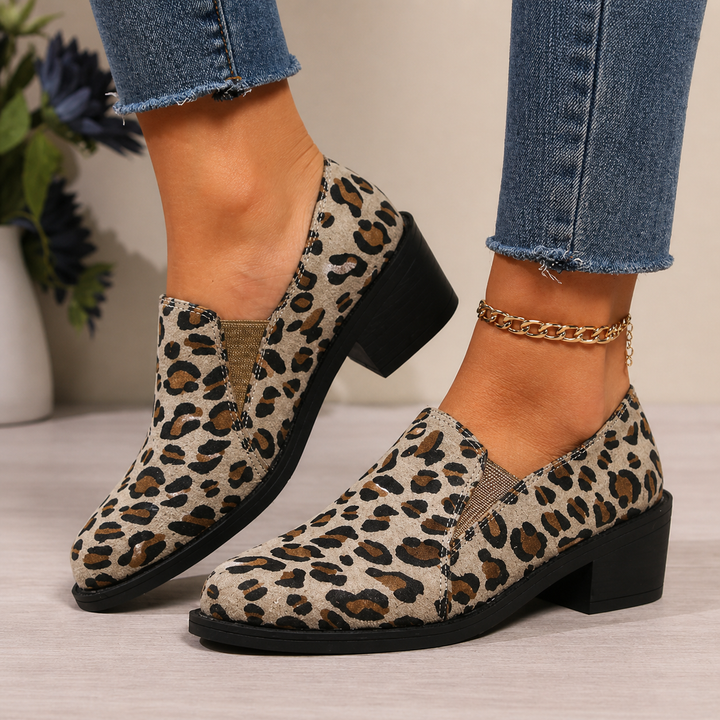Elizabeth | Leopard loafers