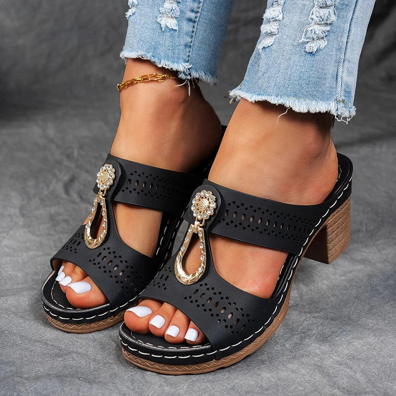 Xenia | Orthopedic sandals