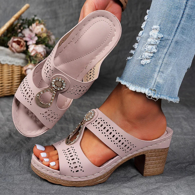 Xenia | Orthopedic sandals