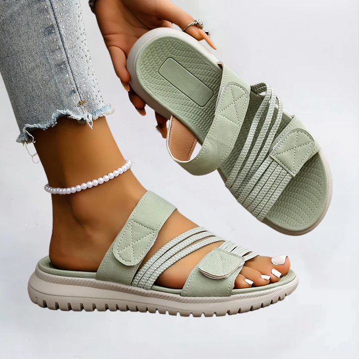 Alice Magdalena | Orthopedic sandals