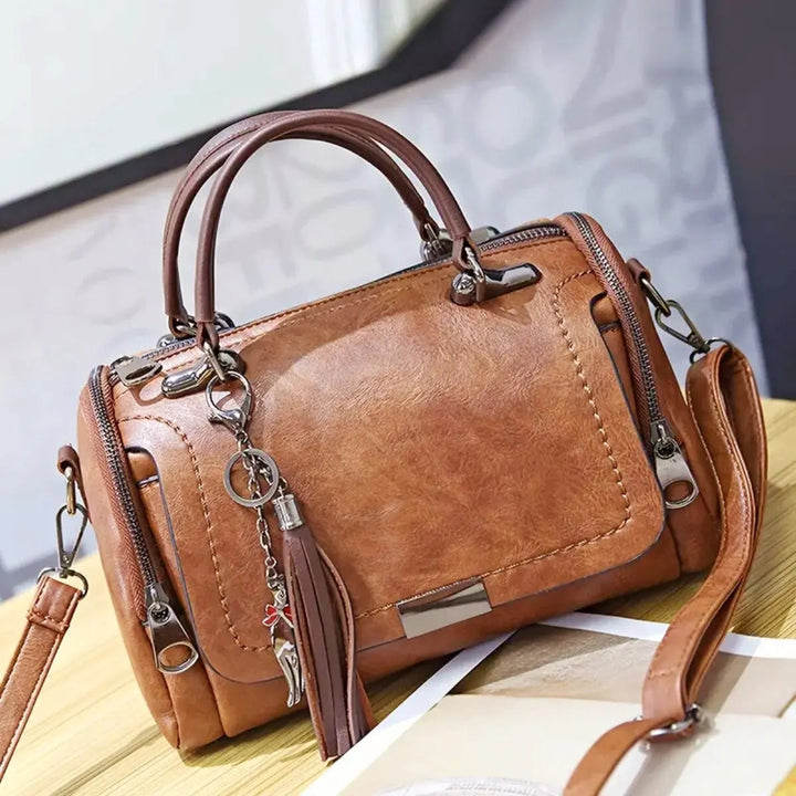 Rose | Leather bag with structure