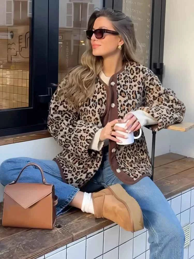 Leah | Chic Leopard Cardigan