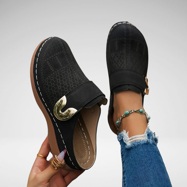 Alice Josefine | Chic supportive wedge sandals