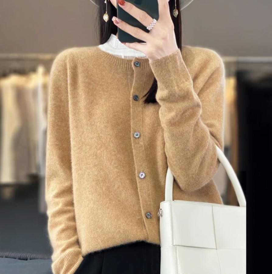 Claire | Soft Button-Up Cardigan