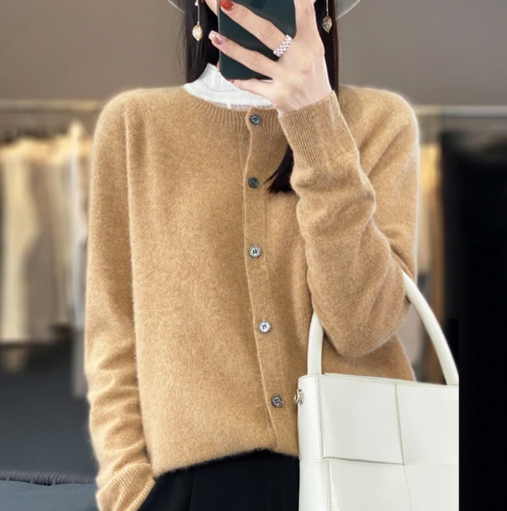 Claire | Soft Button-Up Cardigan
