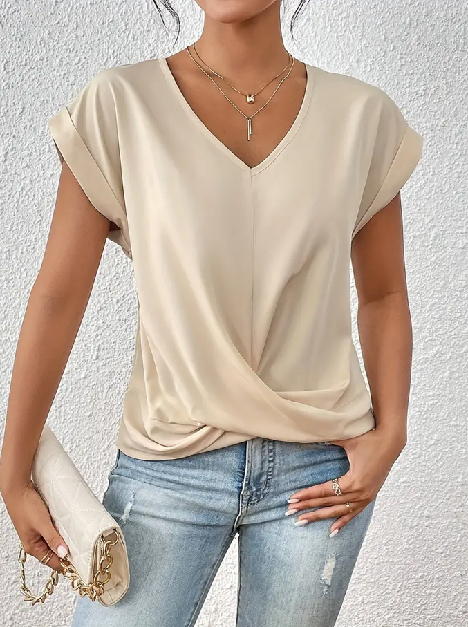 Gemma | The Stylish V-Neck Top