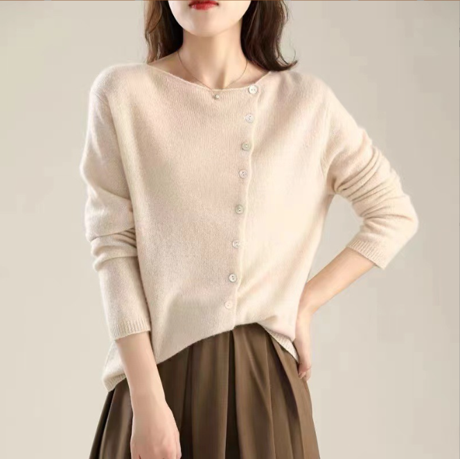 Heidi | Button Front Cable Knit Sweater for Fall & Winter