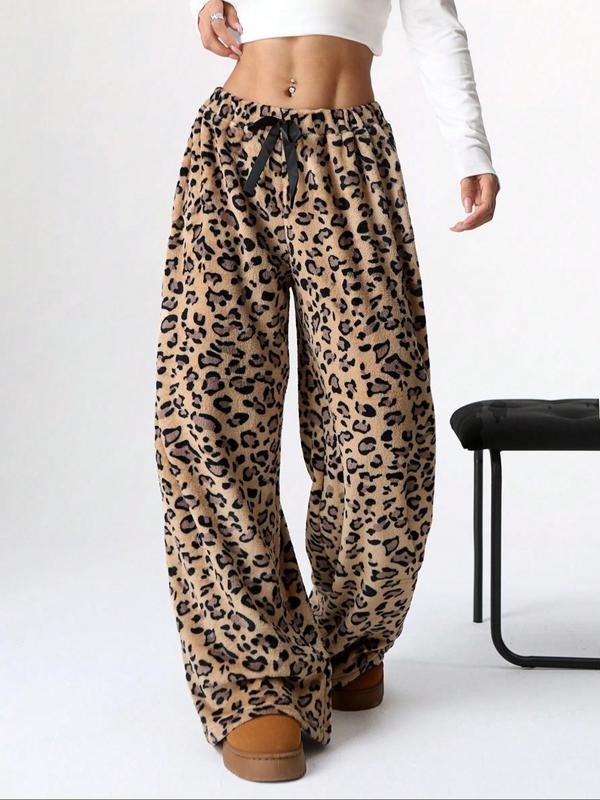 Eliza | Comfortable Plaid Straight Pants for Cold Weather Wear