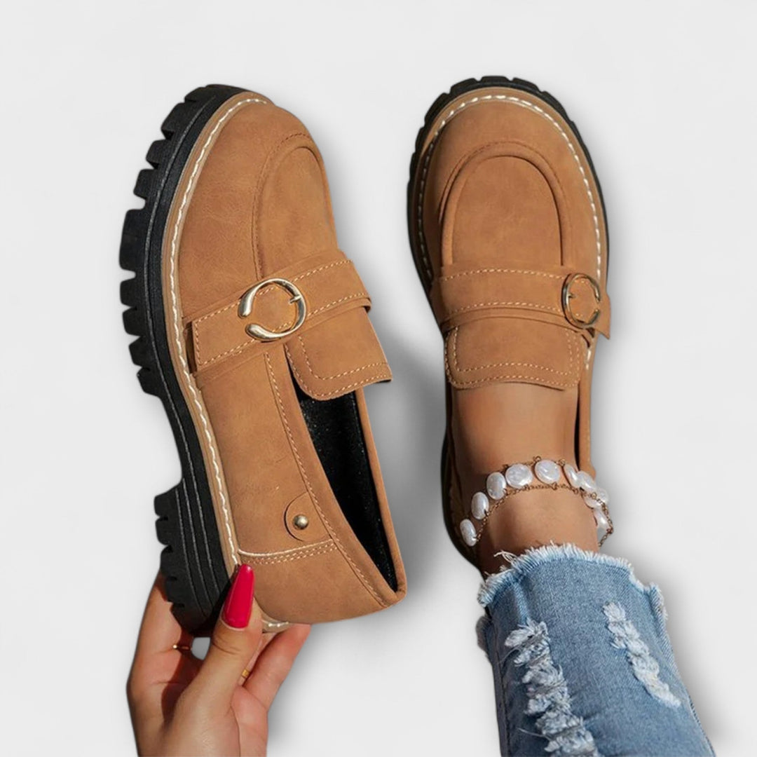 Nicole | Casual loafers with a round toe