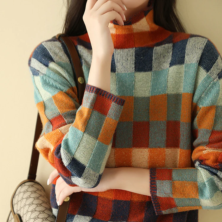 Francesca | Retro-Inspired Plaid Sweater