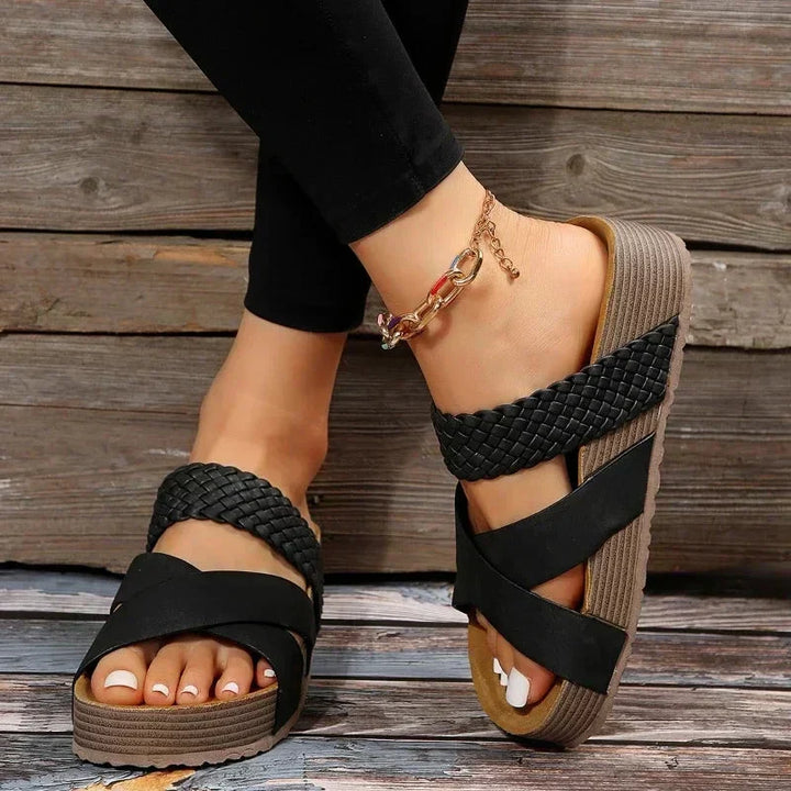 Alice Rosalie | Comfortable orthopedic sandals