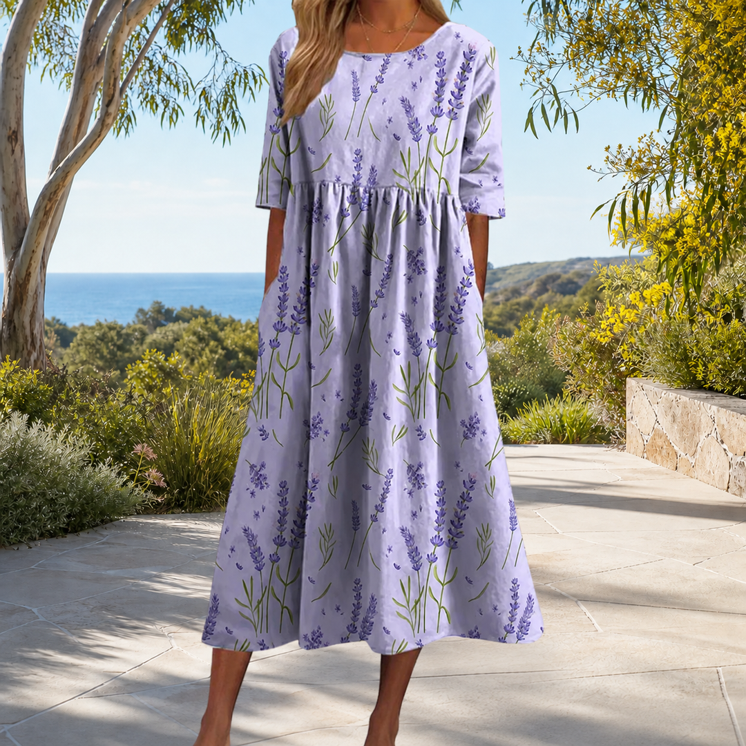Flowing long dress – chic and comfortable